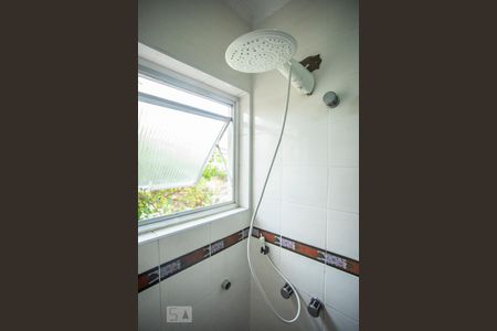 Casa à venda com 460m², 5 quartos e 7 vagasBanheiro Suíte - Chuveiro