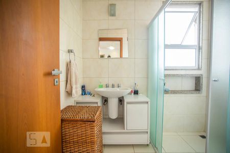 Casa à venda com 460m², 5 quartos e 7 vagasBanheiro Suíte