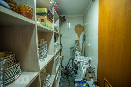 Casa à venda com 460m², 5 quartos e 7 vagasDispensa