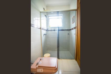 Casa à venda com 460m², 5 quartos e 7 vagasBanheiro Suíte