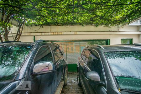 Casa à venda com 460m², 5 quartos e 7 vagasGaragem