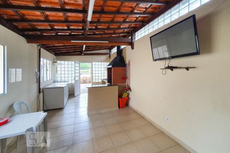 Apartamento para alugar com 54m², 2 quartos e 1 vaga Apartamento para alugar com 54m², 2 quartos e 1 vagaÁrea comum - Churrasqueira
