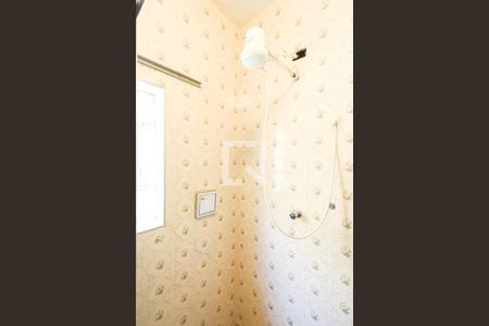 Casa à venda com 100m², 3 quartos e 4 vagas Casa à venda com 100m², 3 quartos e 4 vagasBanheiro