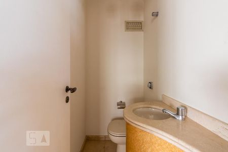 Lavabo de apartamento para alugar com 2 quartos, 79m² em Indianópolis, São Paulo
