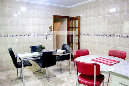 Casa à venda com 123m², 3 quartos e 2 vagasCozinha