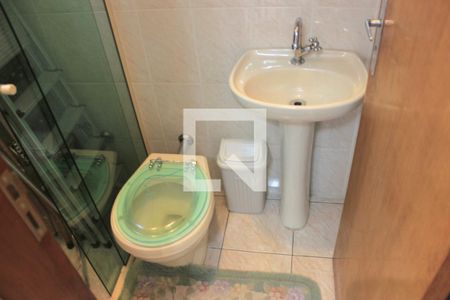 Casa à venda com 123m², 3 quartos e 2 vagasBanheiro da área de serviço