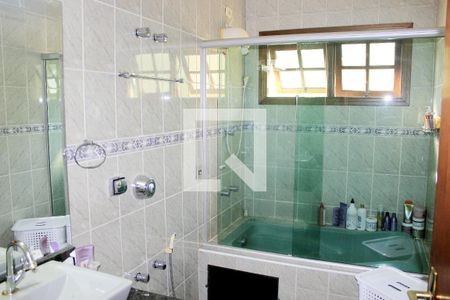 Casa à venda com 123m², 3 quartos e 2 vagasBanheiro da Suíte