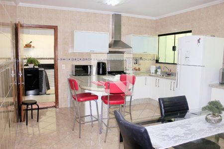 Casa à venda com 123m², 3 quartos e 2 vagasCozinha
