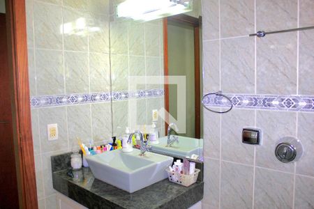 Casa à venda com 123m², 3 quartos e 2 vagasBanheiro da Suíte