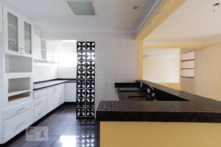 Apartamento à venda com 90m², 3 quartos e 2 vagas Apartamento à venda com 90m², 3 quartos e 2 vagasCozinha