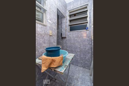 Apartamento à venda com 70m², 2 quartos e sem vaga Apartamento à venda com 70m², 2 quartos e sem vagaÁrea de Serviço