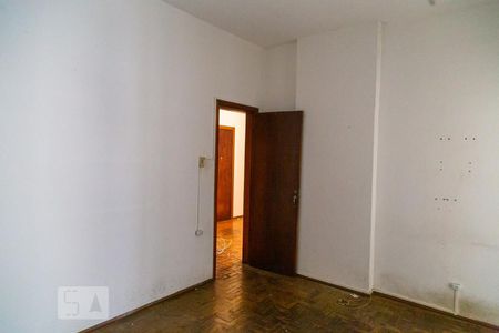 Quarto 1 de apartamento para alugar com 2 quartos, 80m² em Centro, Belo Horizonte