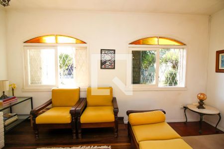Sala 1 de casa para alugar com 3 quartos, 312m² em Ipanema, Porto Alegre