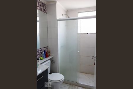 Apartamento para alugar com 59m², 2 quartos e sem vaga Apartamento para alugar com 59m², 2 quartos e sem vagaBanheiro