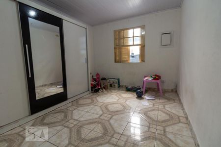 Quarto de casa para alugar com 1 quarto, 150m² em Jardim Peri Peri, São Paulo