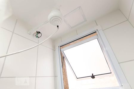 Apartamento à venda com 24m², 1 quarto e sem vagaChuveiro