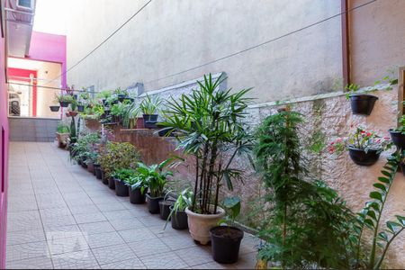 Casa à venda com 450m², 3 quartos e 3 vagas Casa à venda com 450m², 3 quartos e 3 vagasCorredor