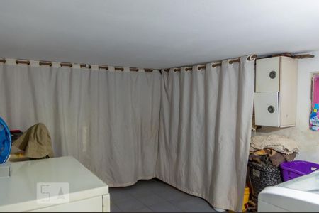 Casa à venda com 450m², 3 quartos e 3 vagas Casa à venda com 450m², 3 quartos e 3 vagasÁrea de Serviço