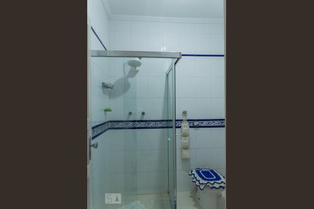 Casa à venda com 450m², 3 quartos e 3 vagas Casa à venda com 450m², 3 quartos e 3 vagasBanheiro