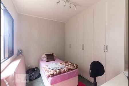 Casa à venda com 159m², 3 quartos e 3 vagasQuarto 2