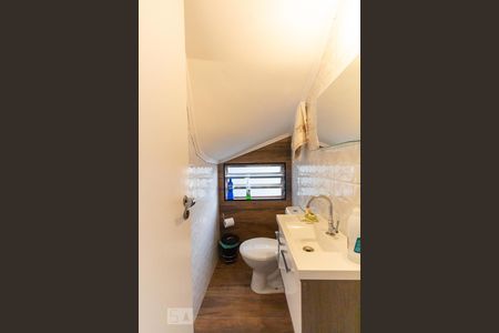 Casa à venda com 159m², 3 quartos e 3 vagasLavabo