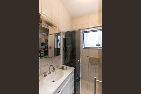 Casa à venda com 159m², 3 quartos e 3 vagasBanheiro da Suíte