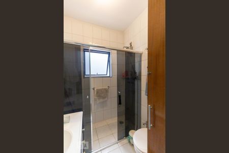 Casa à venda com 159m², 3 quartos e 3 vagasBanheiro da Suíte