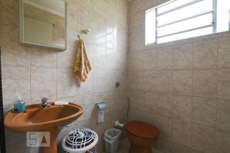 Casa à venda com 160m², 3 quartos e 2 vagasBanheiro de serviço