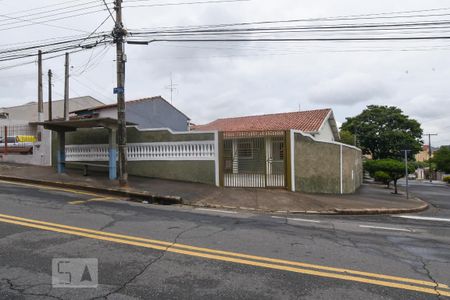 Casa à venda com 160m², 3 quartos e 2 vagasFachada da casa
