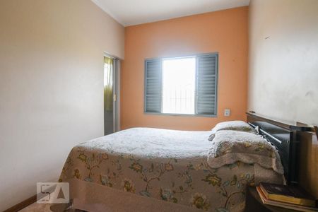 Casa à venda com 160m², 3 quartos e 2 vagasQuarto da suíte