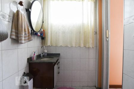 Casa à venda com 160m², 3 quartos e 2 vagasBanheiro da suíte
