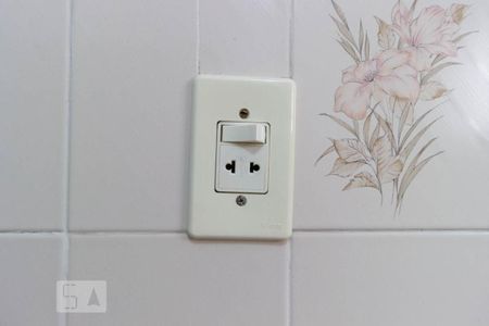 Casa à venda com 85m², 3 quartos e 2 vagas Casa à venda com 85m², 3 quartos e 2 vagasBanheiro