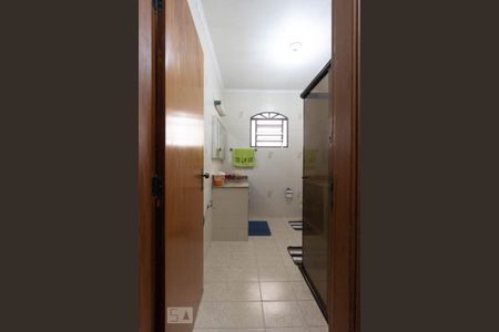 Casa à venda com 85m², 3 quartos e 2 vagas Casa à venda com 85m², 3 quartos e 2 vagasBanheiro