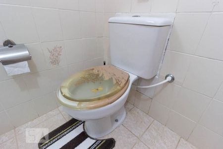 Casa à venda com 85m², 3 quartos e 2 vagas Casa à venda com 85m², 3 quartos e 2 vagasBanheiro