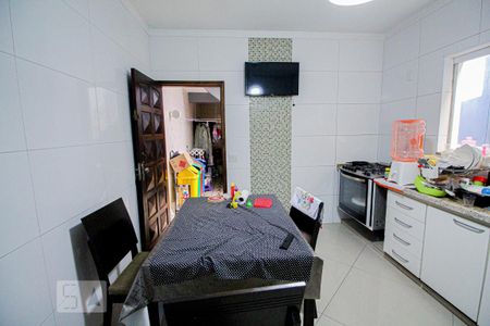 Casa à venda com 155m², 3 quartos e 2 vagasCozinha