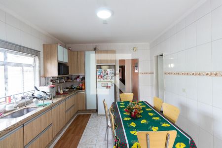 Casa à venda com 120m², 4 quartos e 2 vagasCozinha 1