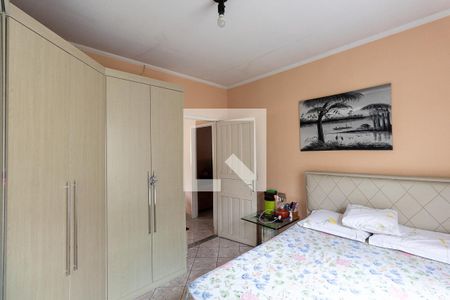 Casa à venda com 120m², 4 quartos e 2 vagasQuarto Suíte