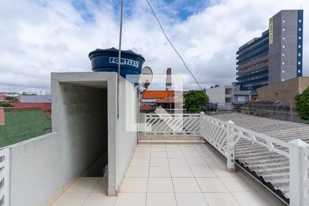 Casa à venda com 120m², 4 quartos e 2 vagasTerraço