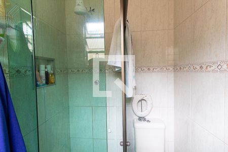 Casa à venda com 120m², 4 quartos e 2 vagasBanheiro da Suíte