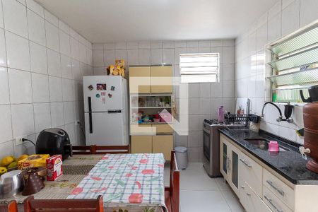 Casa à venda com 120m², 4 quartos e 2 vagasCozinha 2
