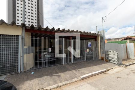 Casa à venda com 120m², 4 quartos e 2 vagasFachada