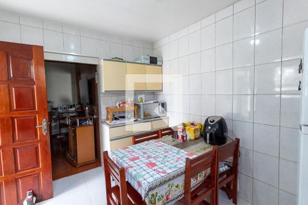 Casa à venda com 120m², 4 quartos e 2 vagasCozinha 2