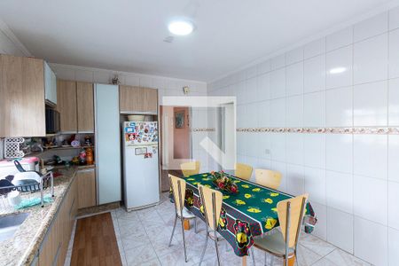 Casa à venda com 120m², 4 quartos e 2 vagasCozinha 1