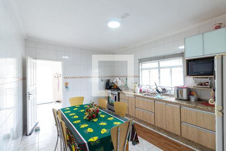 Casa à venda com 120m², 4 quartos e 2 vagasCozinha 1