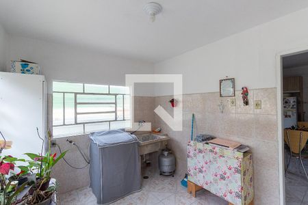 Casa à venda com 120m², 4 quartos e 2 vagasLavanderia 1
