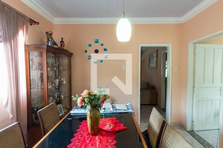 Casa à venda com 120m², 4 quartos e 2 vagasCopa