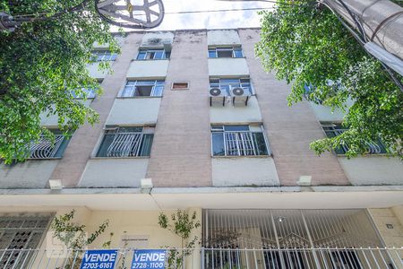 Apartamento à venda com 80m², 2 quartos e 1 vaga