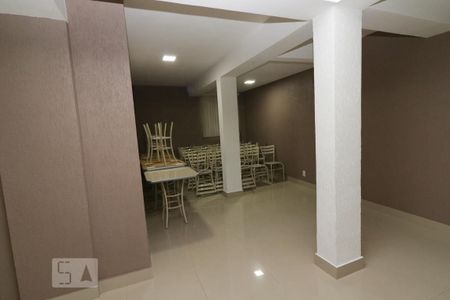 Apartamento à venda com 45m², 2 quartos e 1 vaga Apartamento à venda com 45m², 2 quartos e 1 vagaÁrea comum - Salão de festas