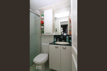 Apartamento à venda com 45m², 2 quartos e 1 vaga Apartamento à venda com 45m², 2 quartos e 1 vagaBanheiro