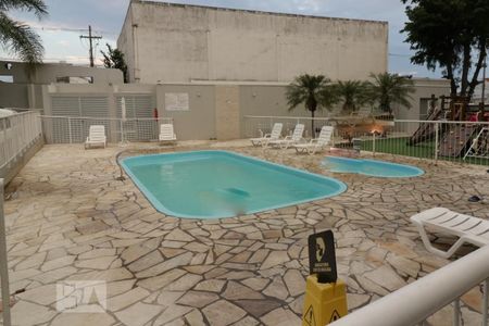 Apartamento à venda com 45m², 2 quartos e 1 vaga Apartamento à venda com 45m², 2 quartos e 1 vagaÁrea comum - Piscina